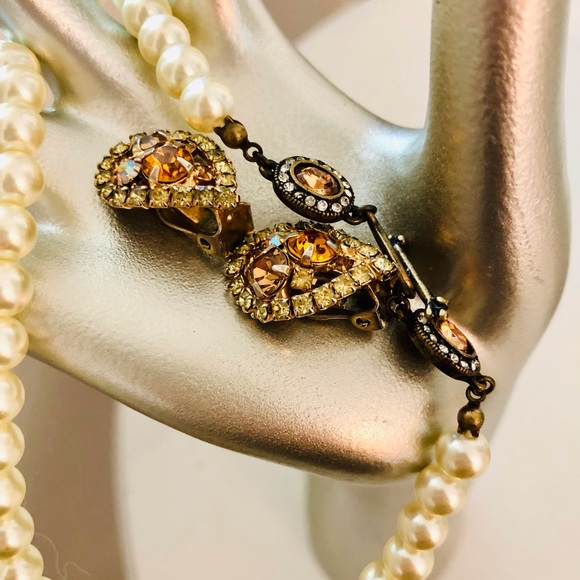 Vintage Ornate Deco Pearl Necklace & Rhinestone Crystal Earrings - Picture 16 of 16